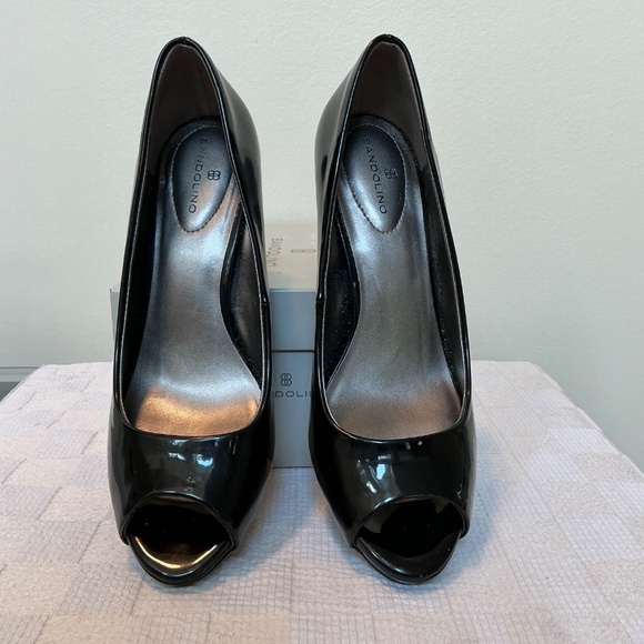 Bandolino BDRAINAA Black Patent Leather Peep Toe, Size 8 - Picture 6 of 7